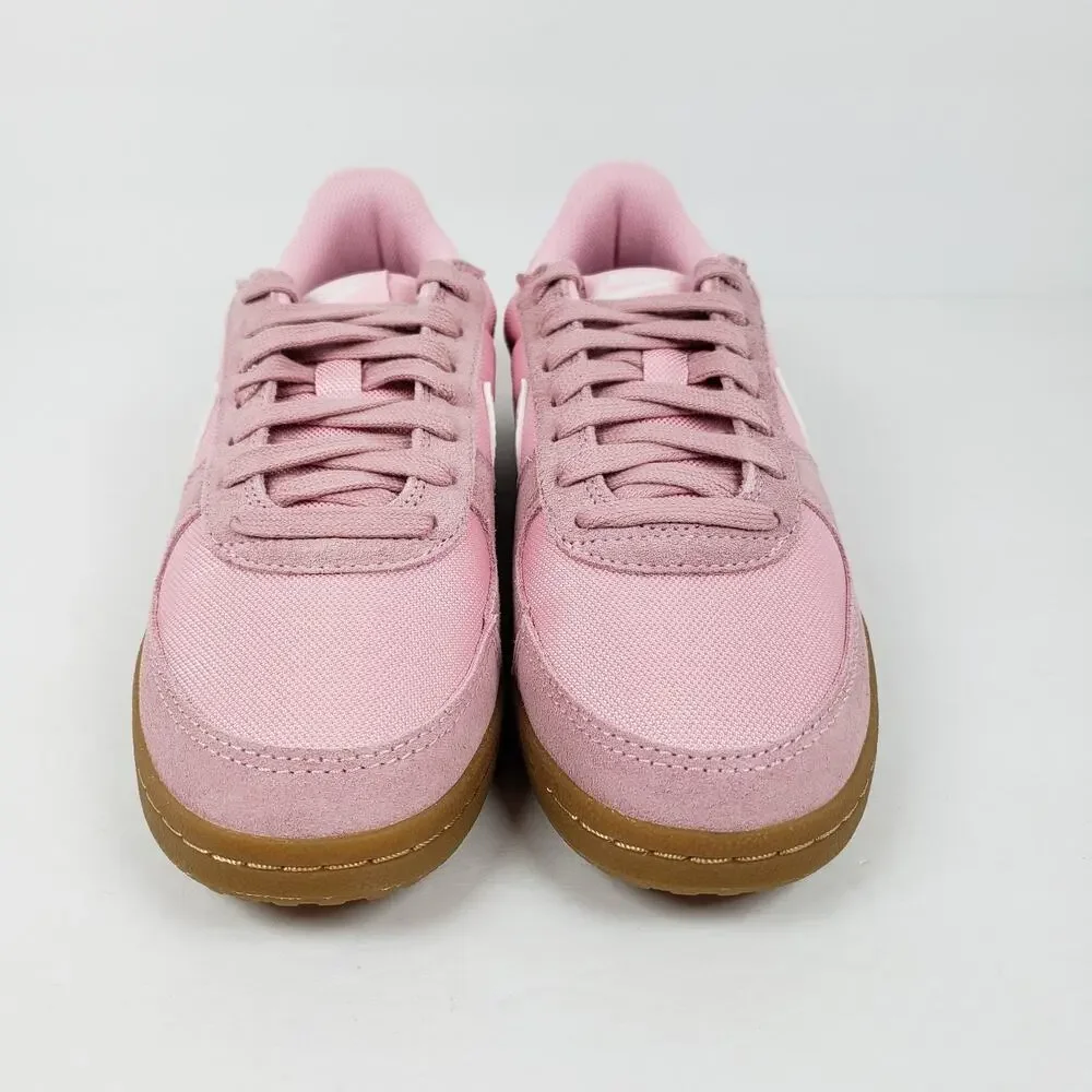 Nike field general